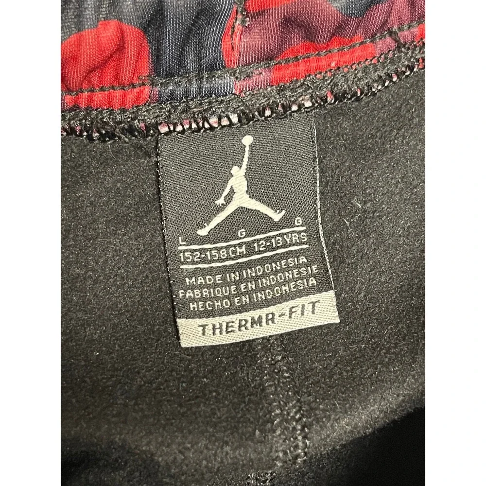 Jordan Boys Black Therma-FIT Fly Graphic Jogger Pants Size L 12-13Y